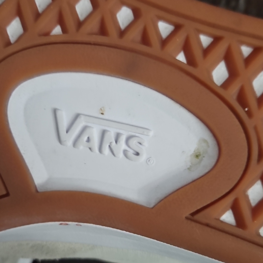 Vans Ultra RANGE 2.0, Cream and MUSTARD/yellow Athletic Shoes - Picture 4 of 13